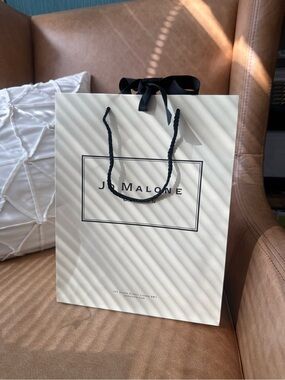 Jo Malone Cream and Black Branded Gift Bag with Ribbon